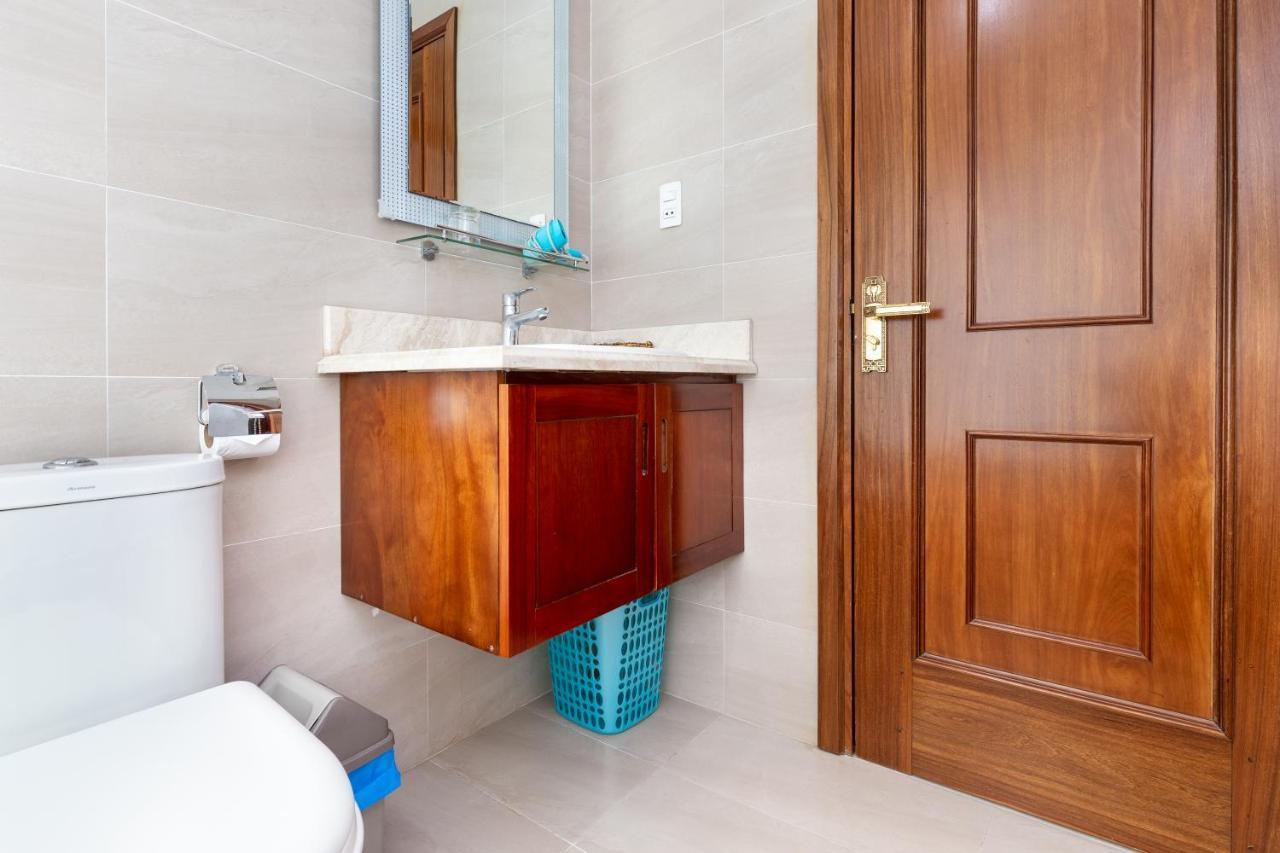 Sunny Hotel&Apartment Ho Chi Minh City Bagian luar foto