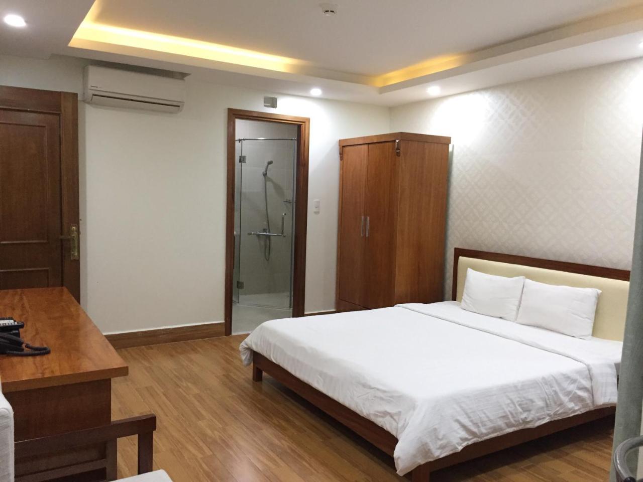 Sunny Hotel&Apartment Ho Chi Minh City Bagian luar foto